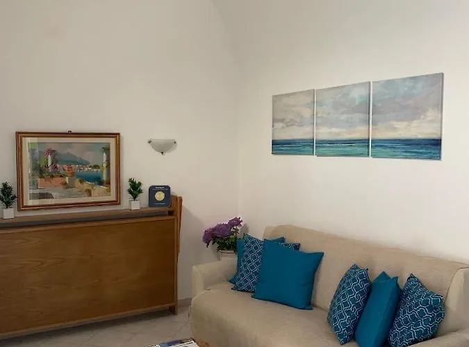 Casa Ilaria - In Piazzetta Apartamento Capri